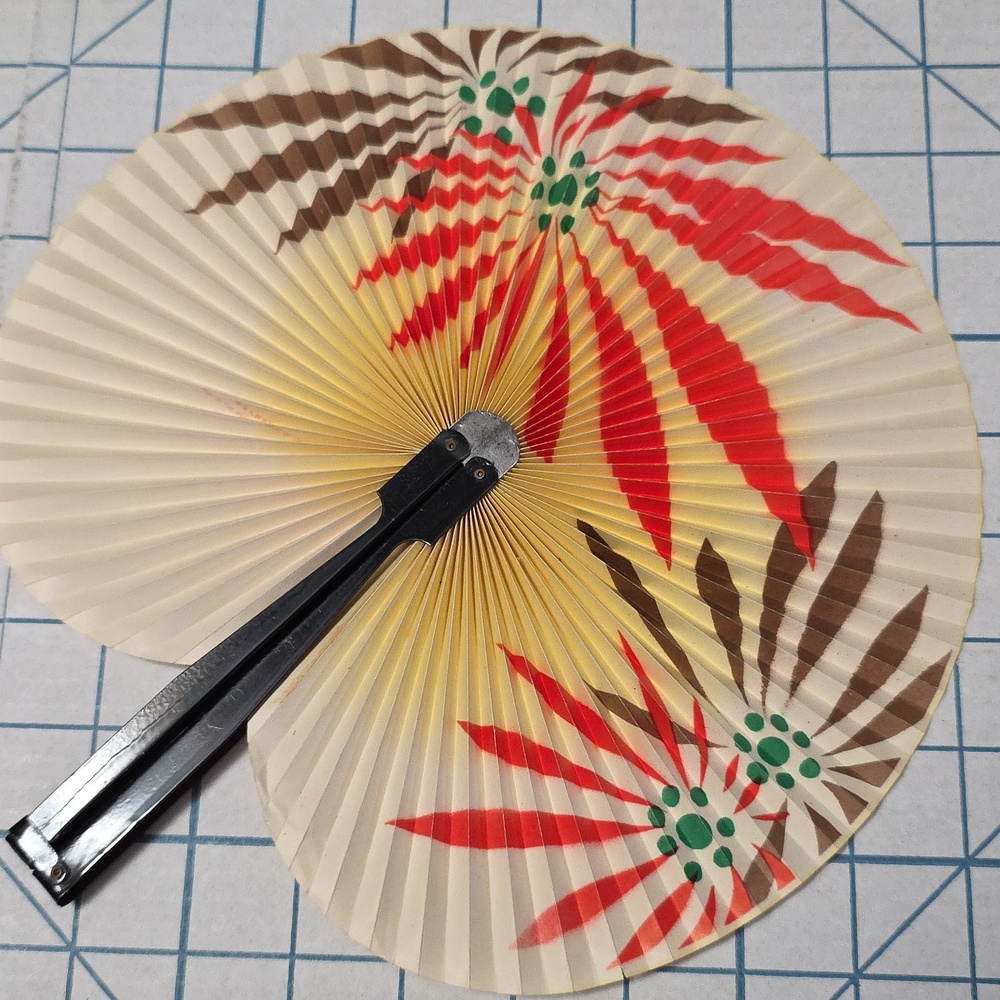 Chinese Paper Folding Hand Fan W/Metal Handle, Vintage Mid-Century, 38